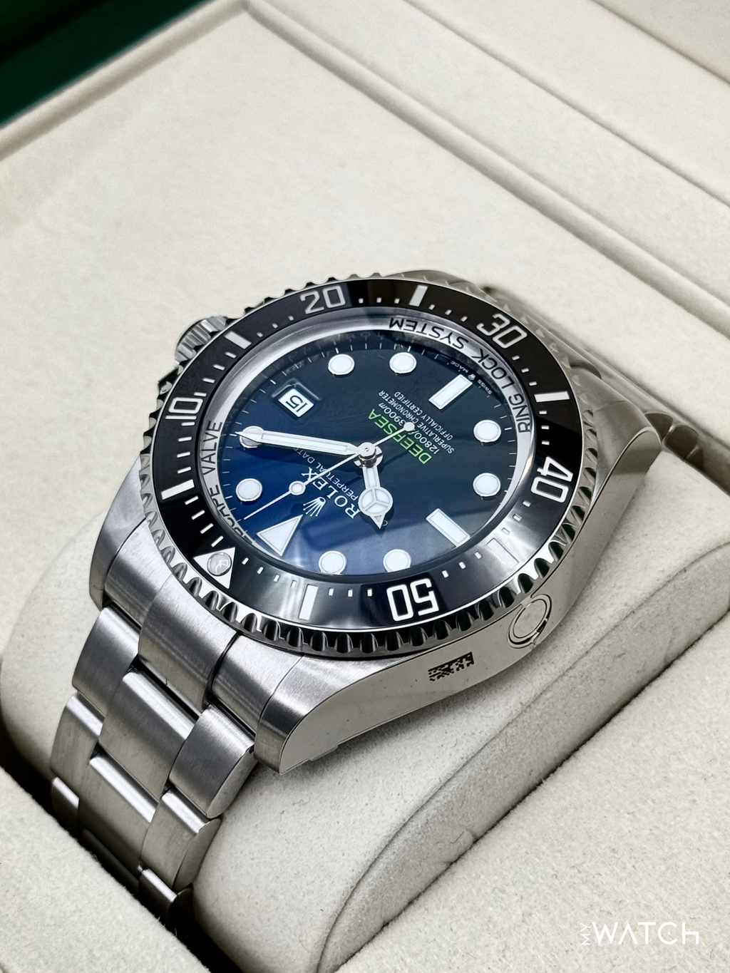 NEW 2026 Rolex Deepsea "James Cameron" 44mm 136660 Blue Dial (STICKERED)