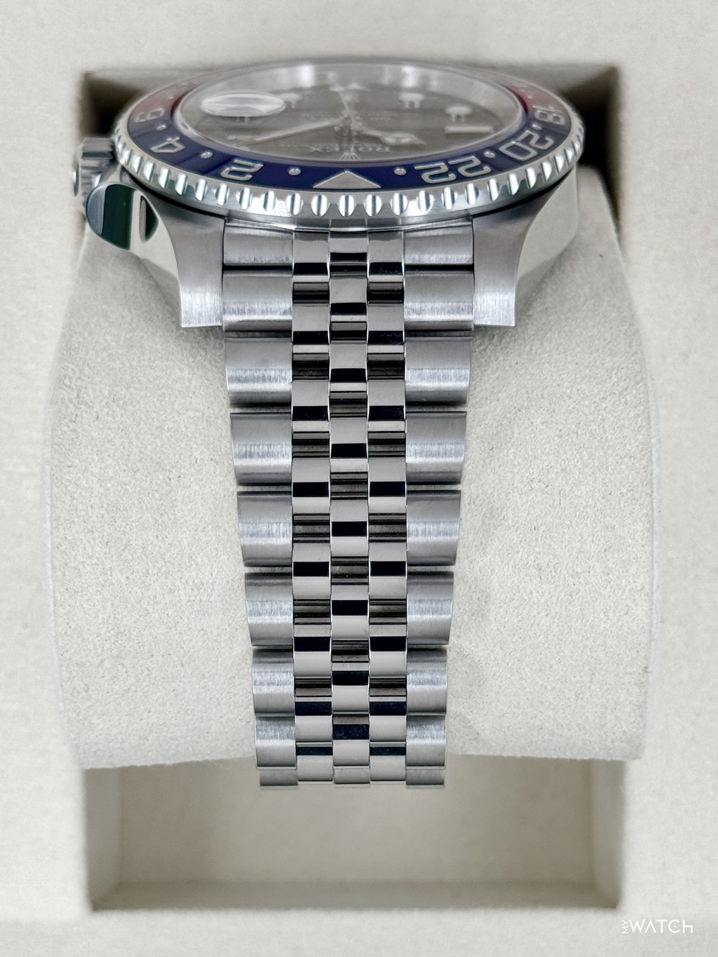 NEW 2025 Rolex GMT-Master II "Pepsi" 40mm 126710BLRO Jubilee