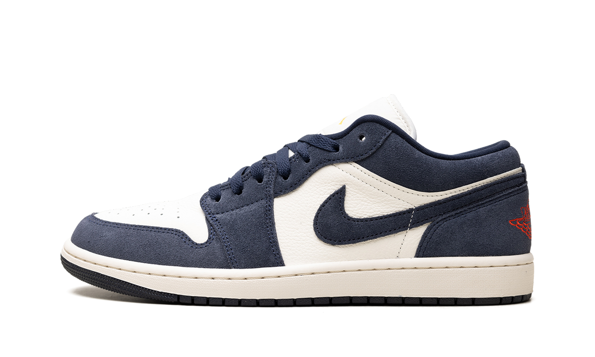 Jordan 1 Low SE "Obsidian Suede" IO7448 400