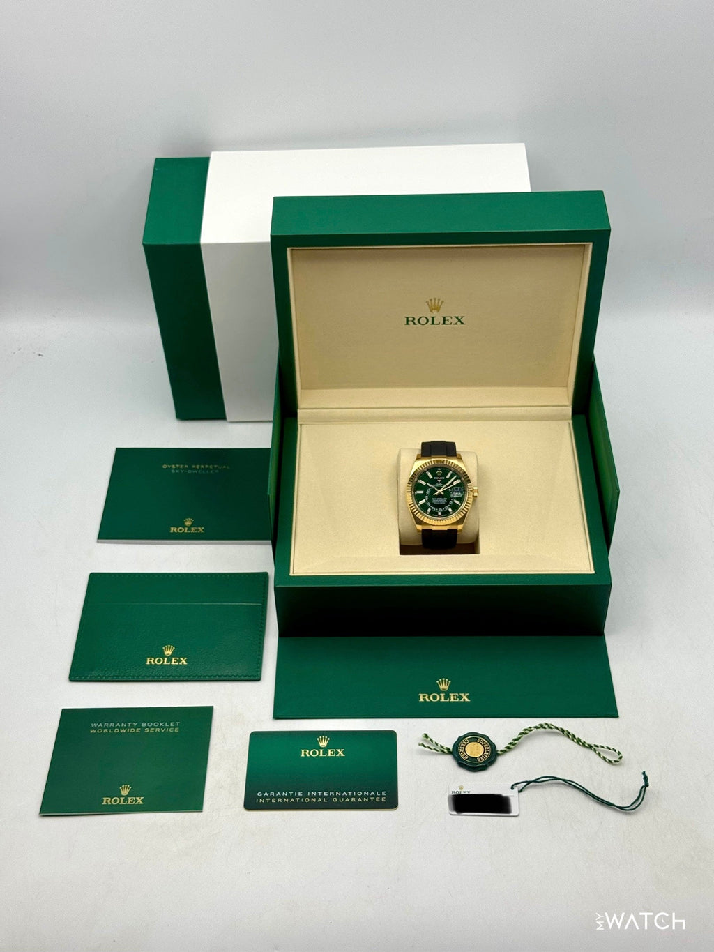 NEW 2026 Rolex Sky-Dweller 42mm 336238 Yellow Gold Oysterflex Green Dial