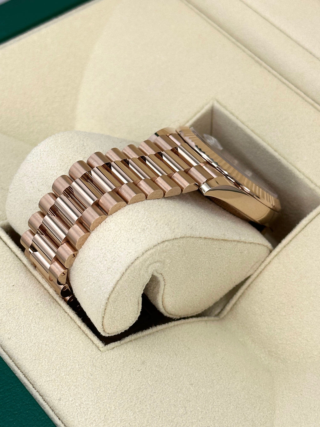 NEW 2024 Rolex Day-Date 40mm 228235 Presidential Rose Gold Olive Dial