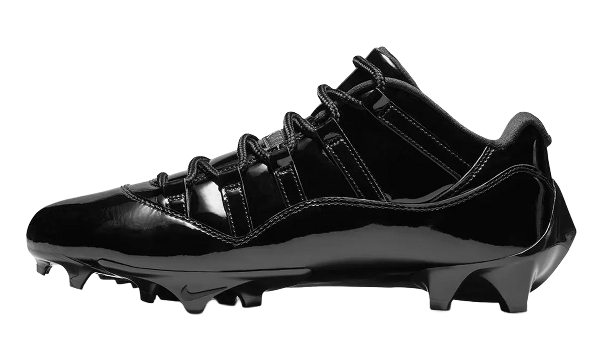 Air Jordan 11 Low TD Cleat "Patent Black" IQ8113 001