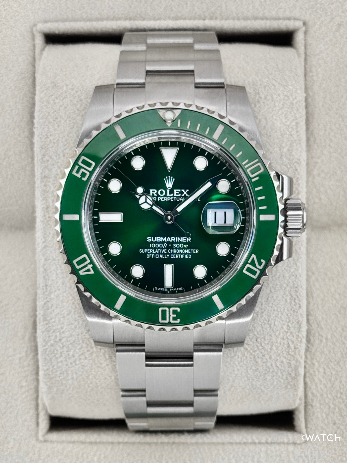 2020 Rolex Submariner “Hulk” 40mm 116610LV Green Dial (GREEN CARD & STICKERED)