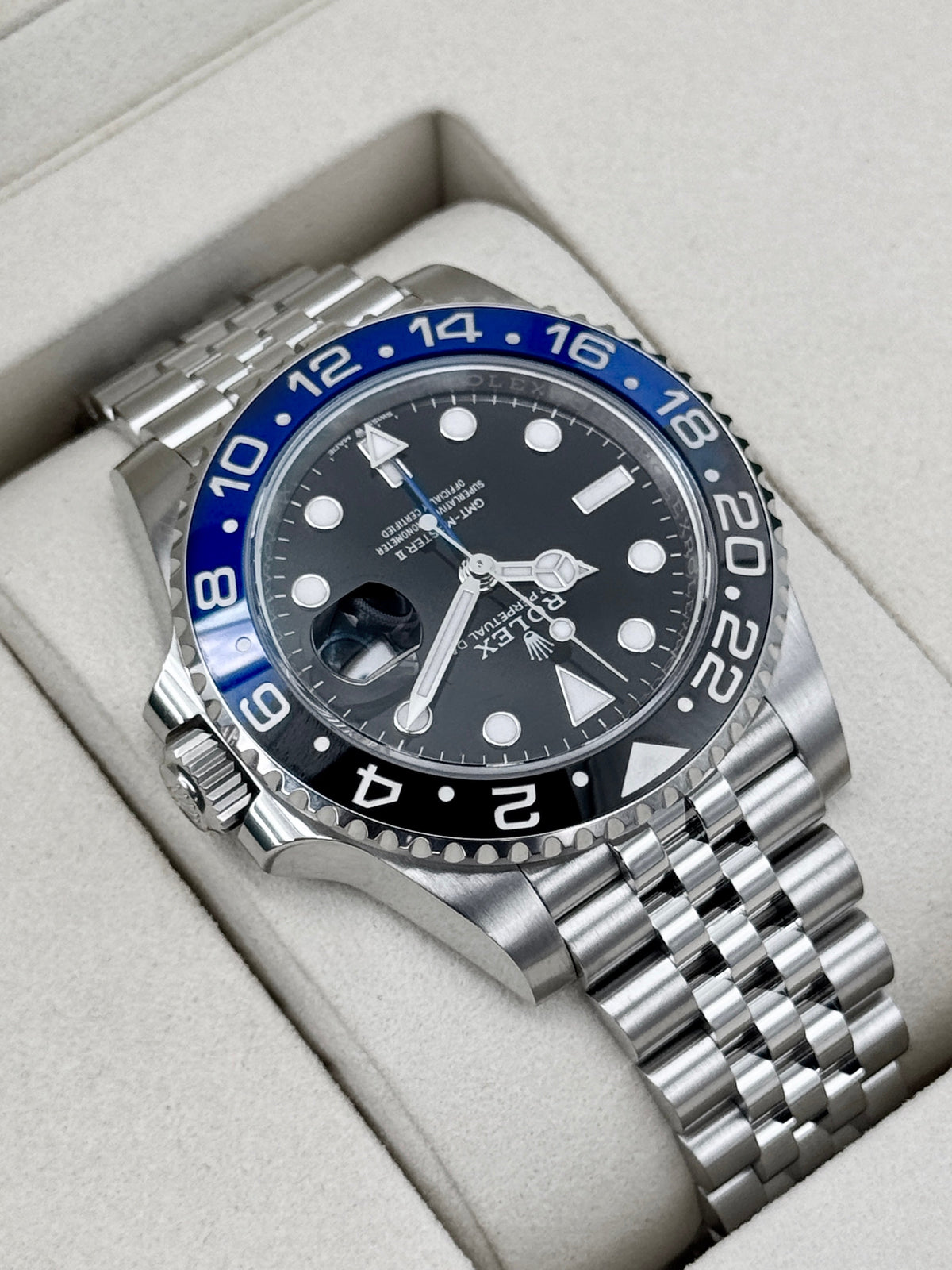2026 Rolex GMT-Master II Batgirl 40mm 126710BLNR Jubilee