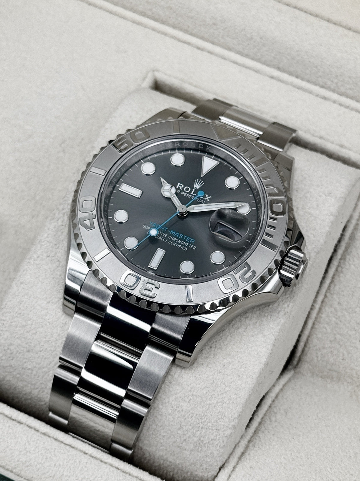 2023 Rolex Yacht-Master 40mm 126622 Stainless Steel Rhodium Dial