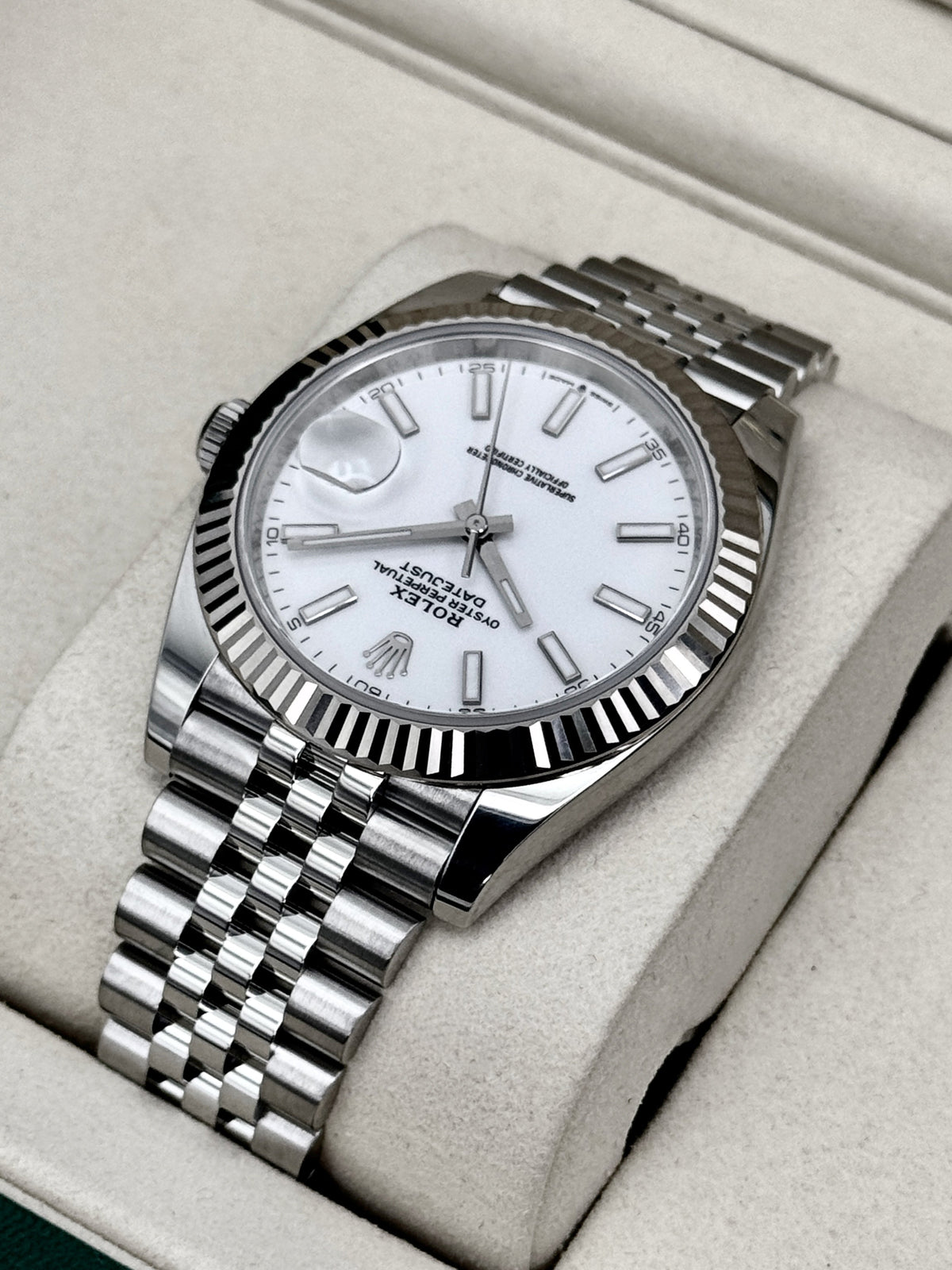 2026 Rolex Datejust 41mm 126334 Stainless Steel Jubilee White Dial