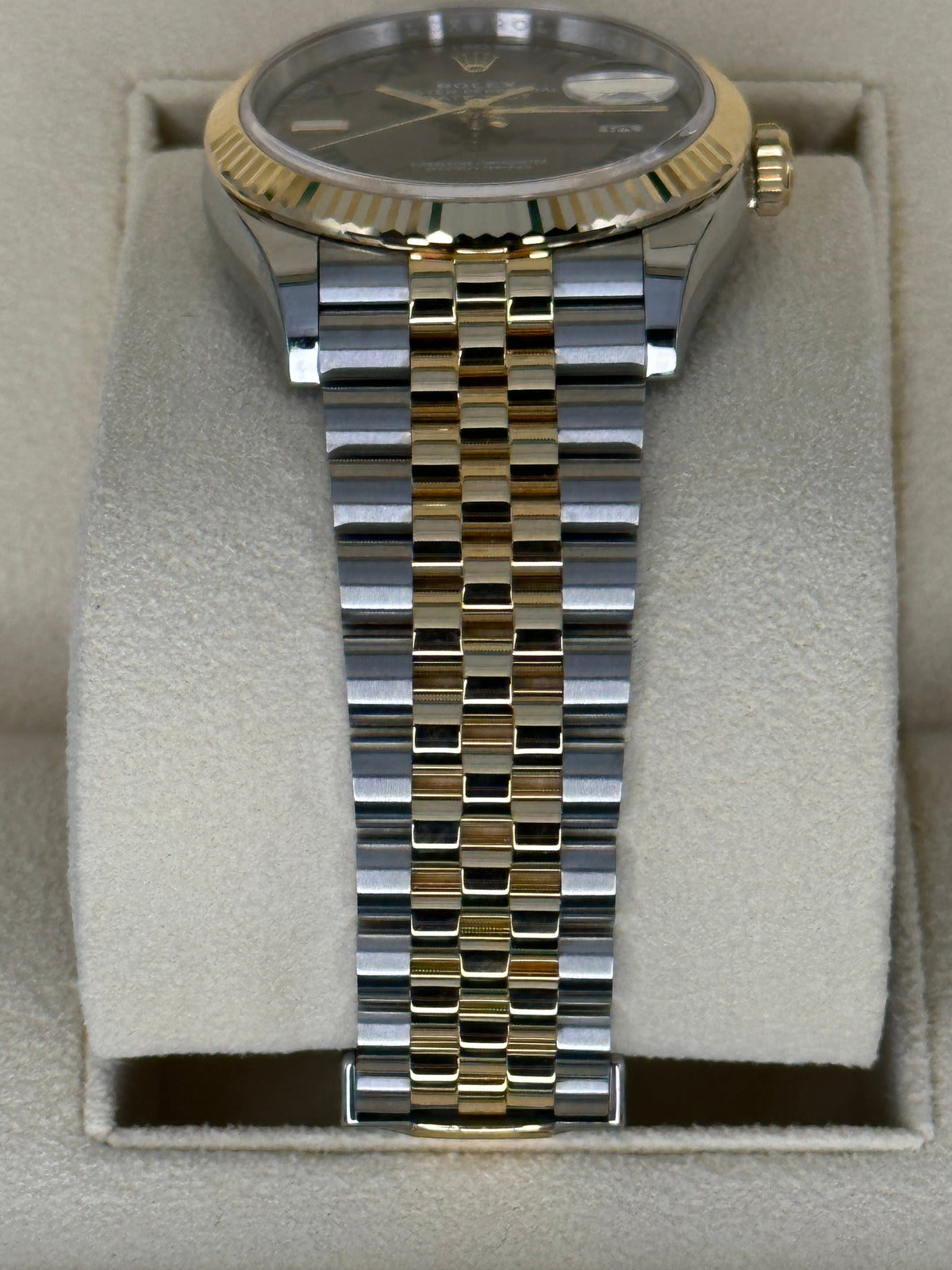 NEW 2025 Rolex Datejust 36mm 126233 Two-Tone Jubilee Wimbledon Dial