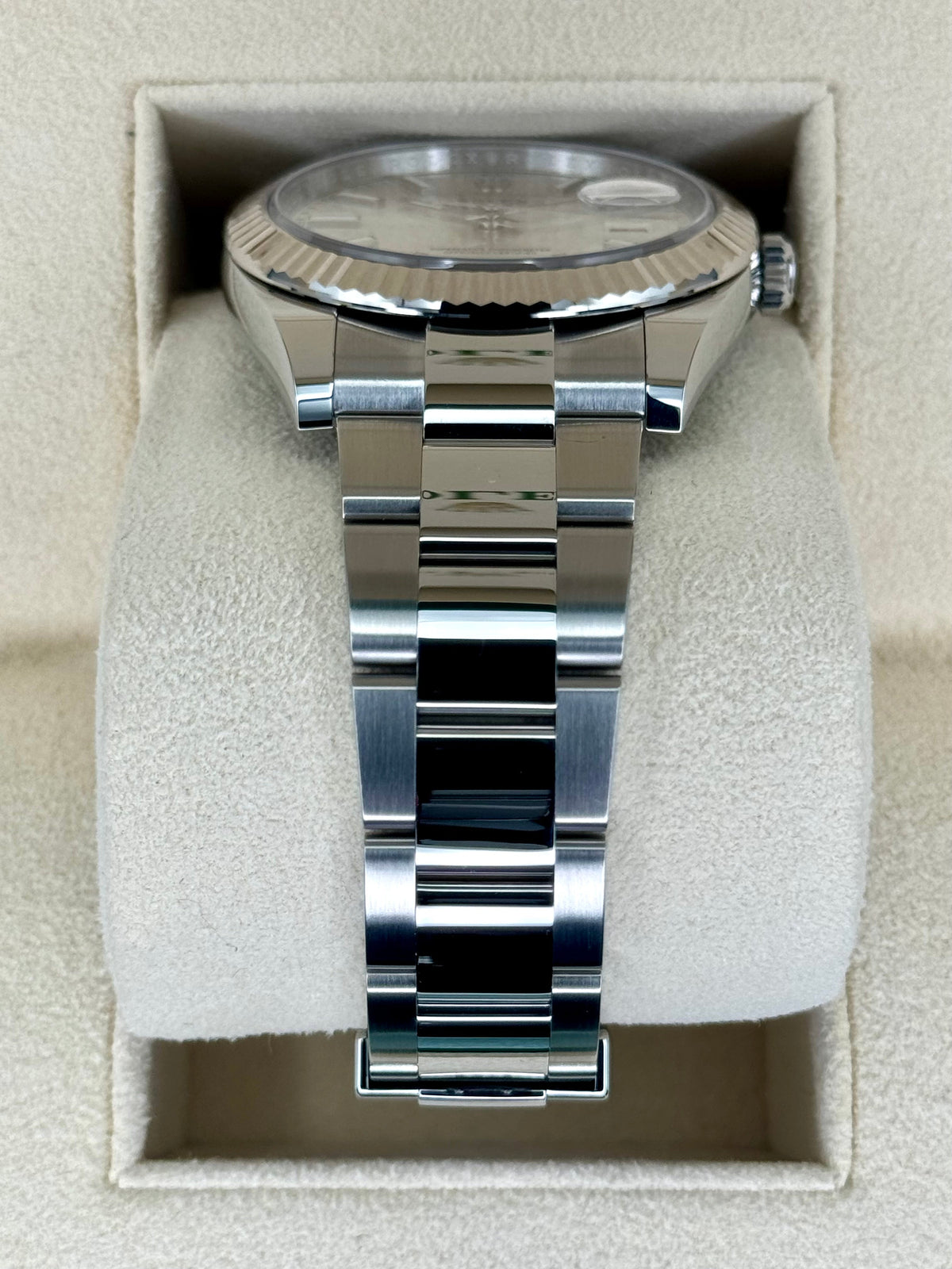 NEW 2025 Rolex Datejust 41mm 126334 Stainless Steel Oyster Silver Dial