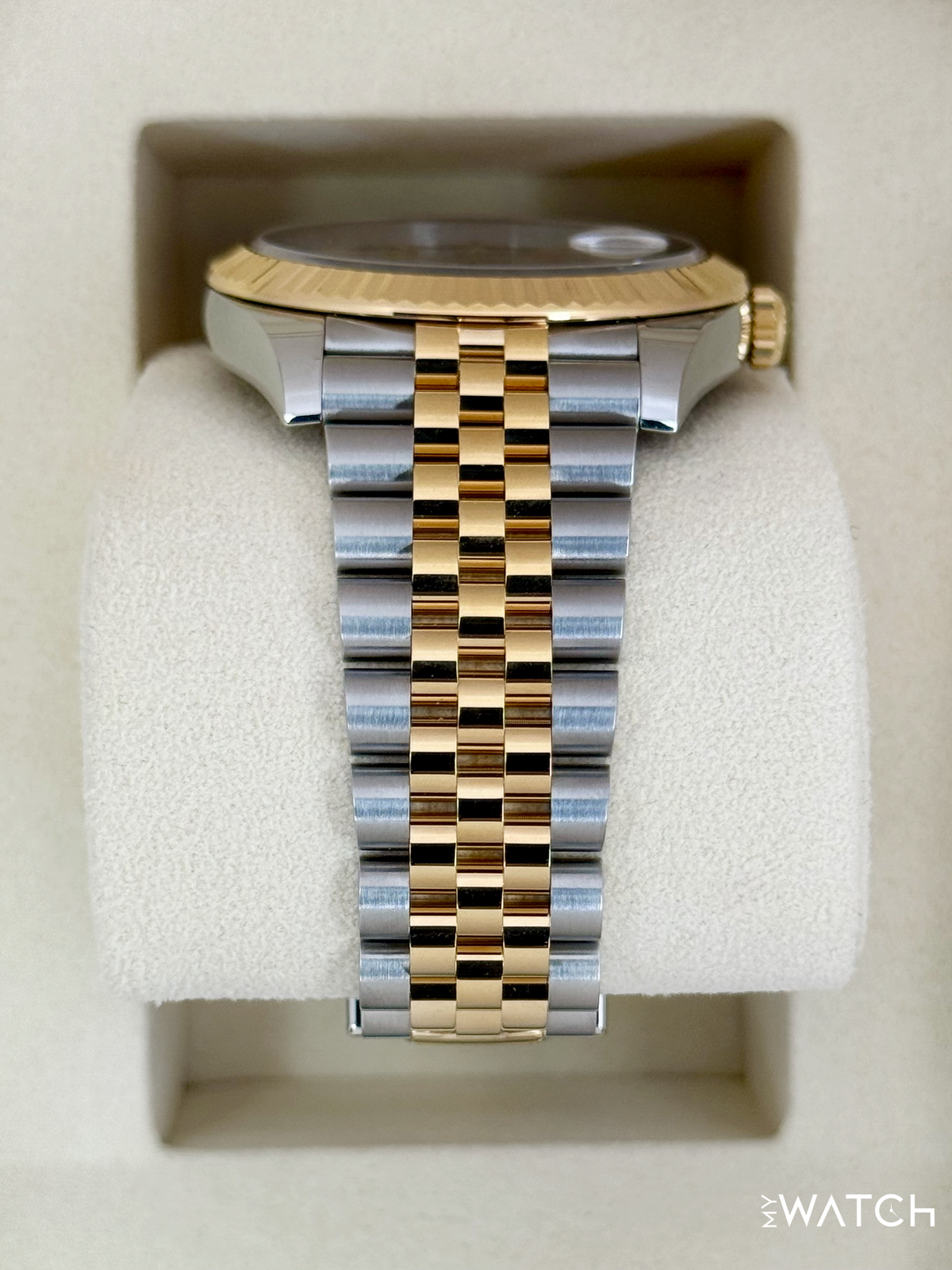 NEW 2025 Rolex Datejust 41mm 126333 Two-Tone Jubilee Silver Dial (STICKERED)