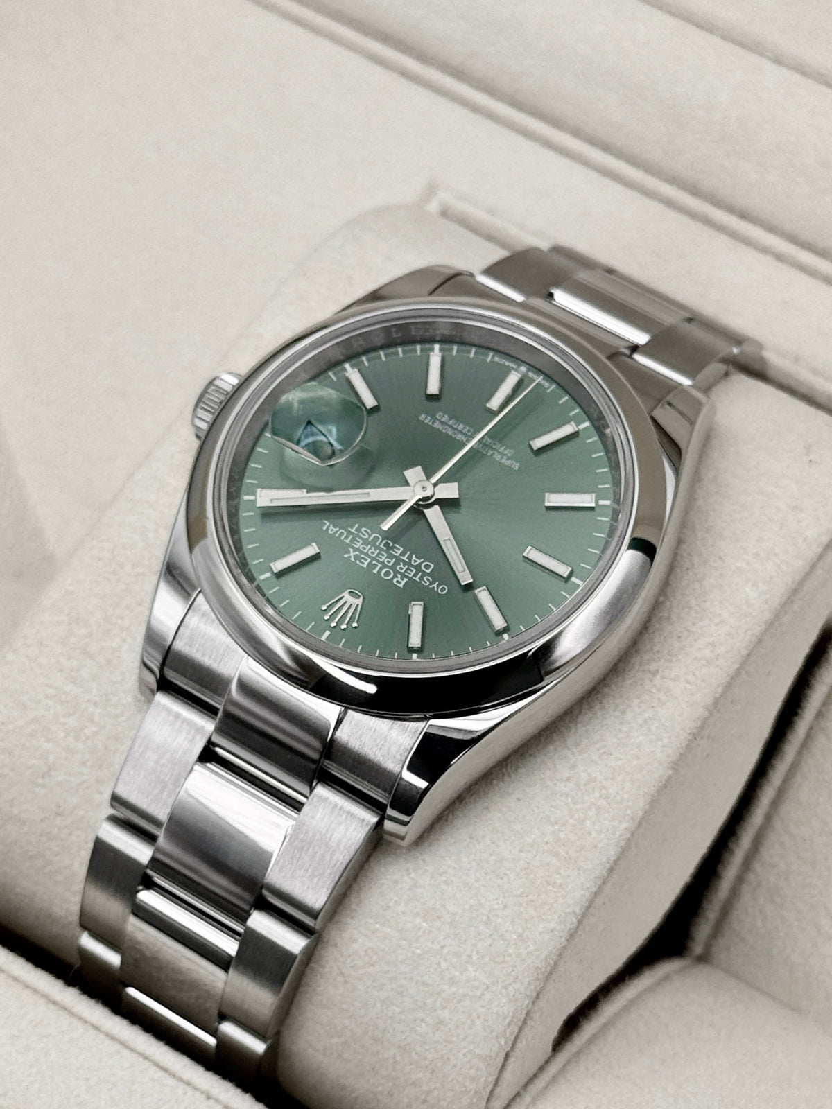 2024 Rolex Datejust 36mm 126200 Oyster Mint Green Dial