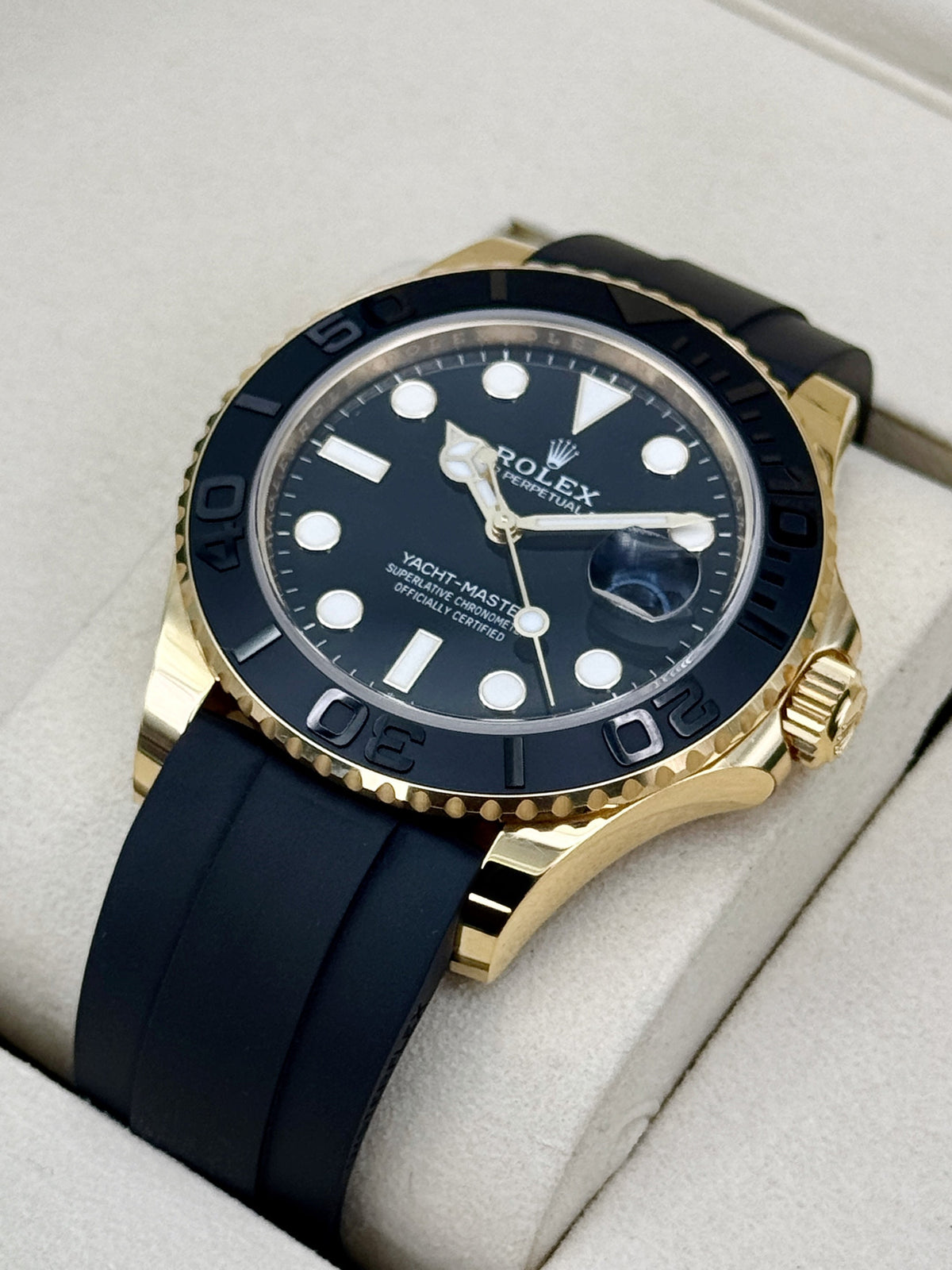 NEW 2026 Rolex Yacht-Master 42mm 226658 Gold Oysterflex Black Dial