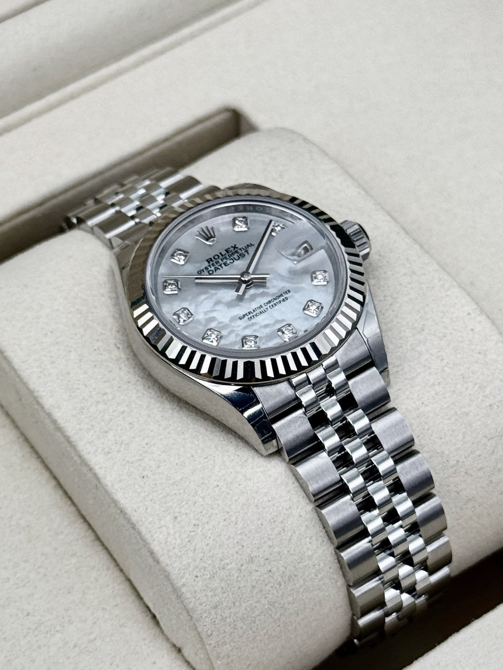 NEW 2026 Rolex Lady Datejust 28mm 279174 Mother of Pearl Diamond Dial