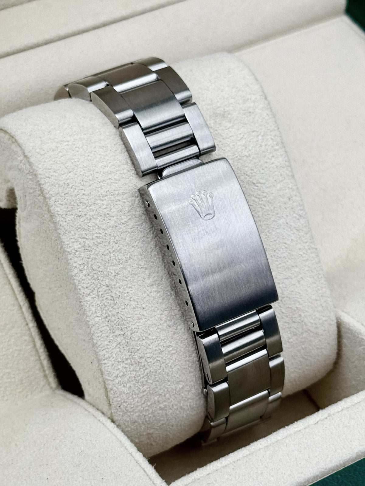 2004 Rolex Datejust 36mm 16220 Stainless Steel Oyster Silver Tapestry Dial (Collectors Set)