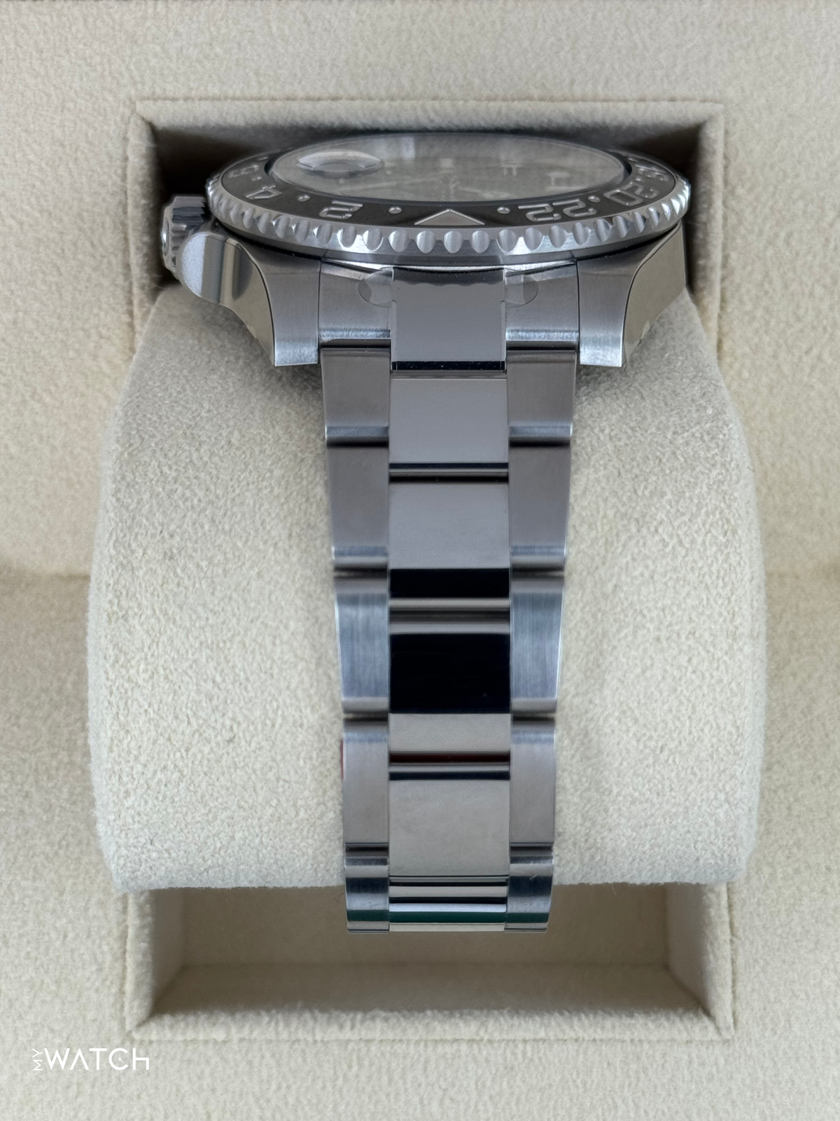 NEW 2017 Rolex GMT-Master II 40mm 116710LN Stainless Steel Black Dial (STICKERED)
