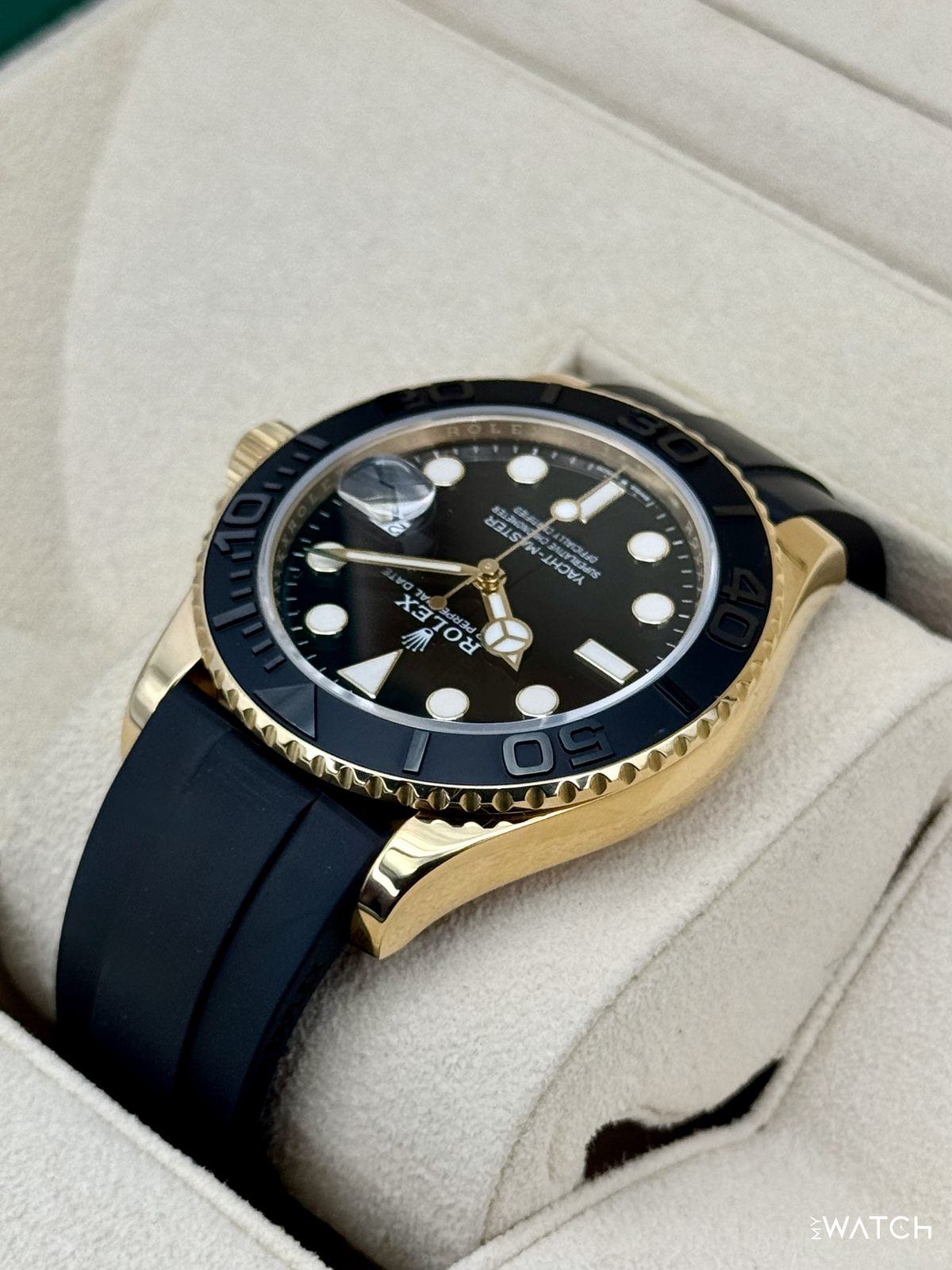 2022 Rolex Yacht-Master 42mm 226658 Gold Oysterflex Black Dial