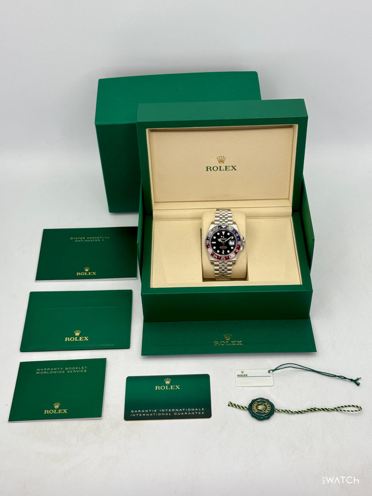 NEW 2025 Rolex GMT-Master II "Pepsi" 40mm 126710BLRO Jubilee