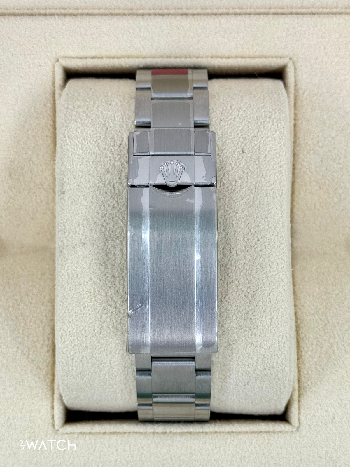 NEW OLD STOCK 2020 Rolex Submariner “Hulk” 40mm 116610LV Green Dial (STICKERED)