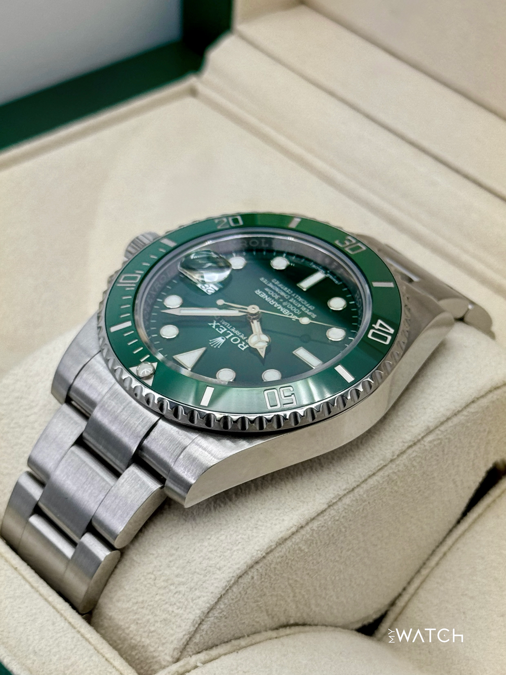 2018 Rolex Submariner “Hulk” 40mm 116610LV Green Dial