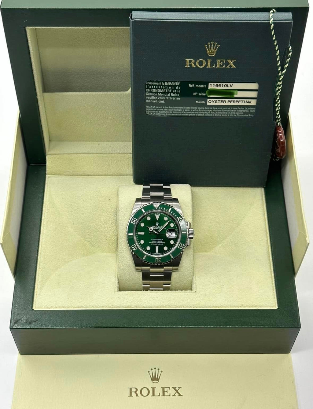 NEW OLD STOCK 2014 Rolex Submariner "Hulk" 40mm 116610LV Green Dial