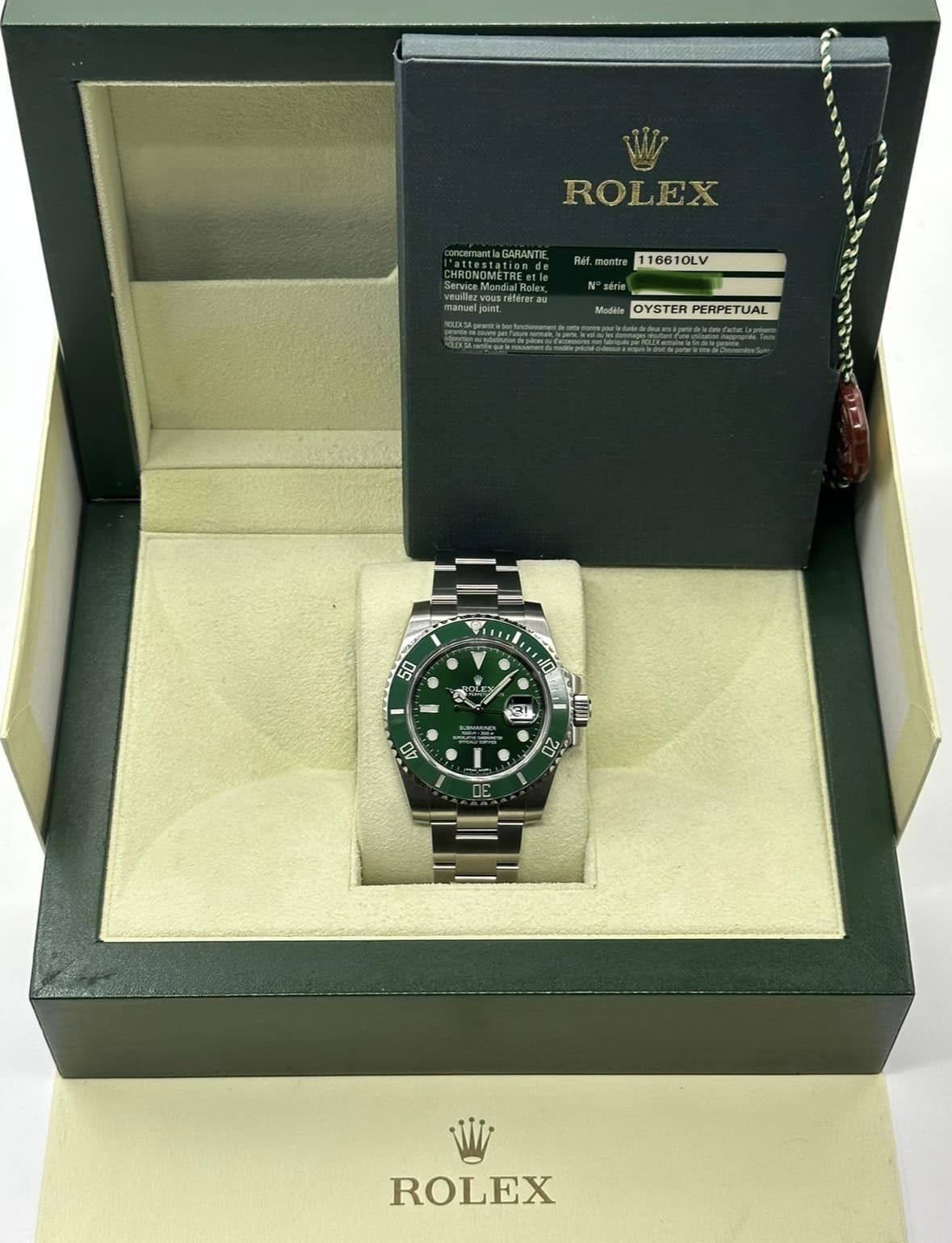 NEW OLD STOCK 2014 Rolex Submariner "Hulk" 40mm 116610LV Green Dial