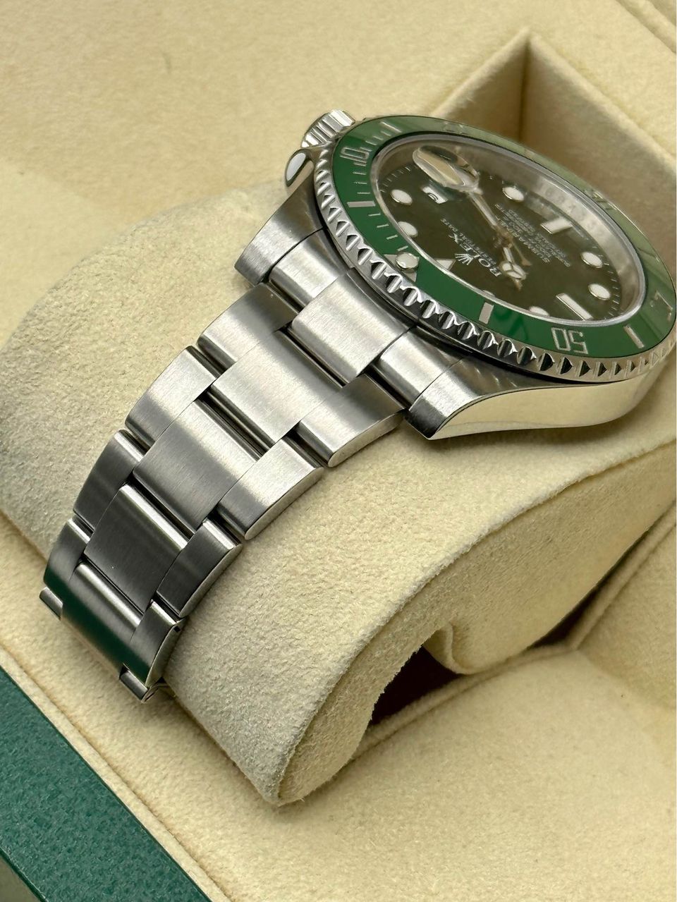 2014 Rolex Submariner "Hulk" 40mm 116610LV Oyster Green Dial