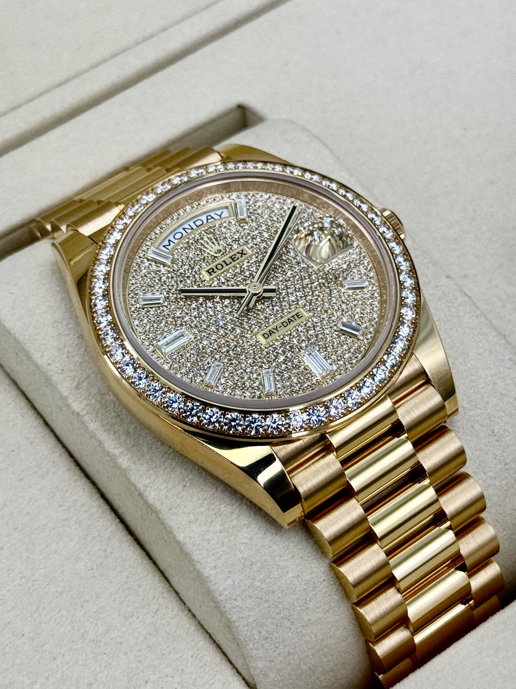 NEW 2026 Rolex Day-Date 40mm 228348RBR Diamond Paved Dial
