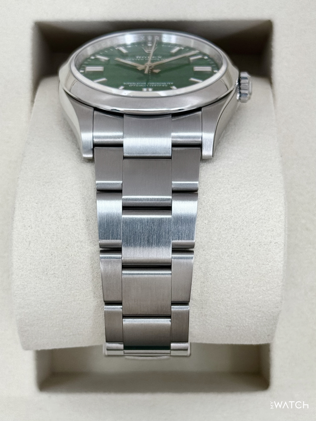 NEW 2026 Rolex Oyster Perpetual 36mm 126000 Green Dial