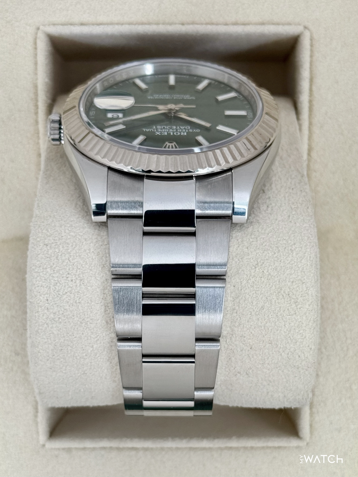 2023 Rolex Datejust 41mm 126334 Stainless Steel Oyster Mint Green Dial