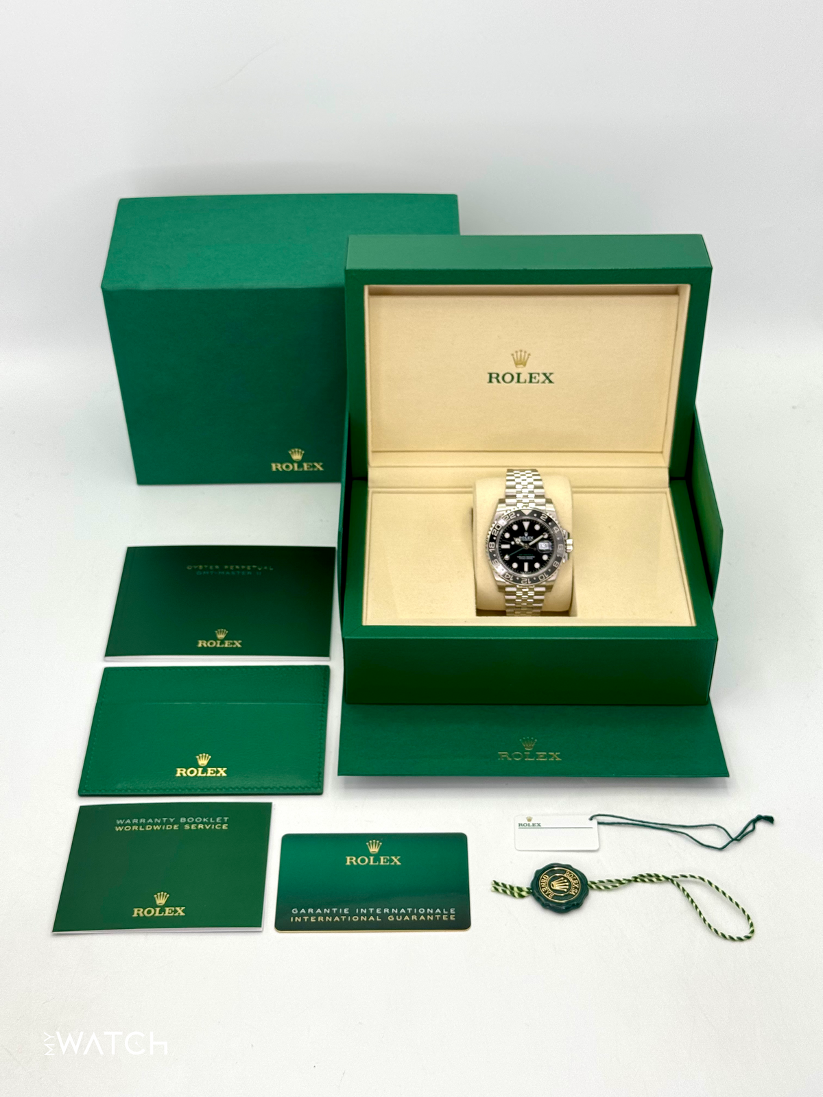 NEW 2025 Rolex GMT-Master II "Bruce Wayne" 40mm 126710GRNR Jubilee (STICKERED)