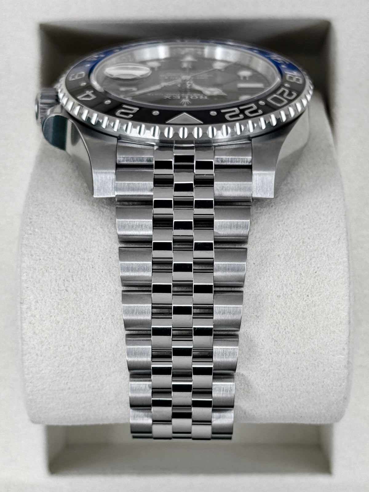 NEW 2026 Rolex GMT-Master II "Batgirl" 40mm 126710BLNR Jubilee (STICKERED)