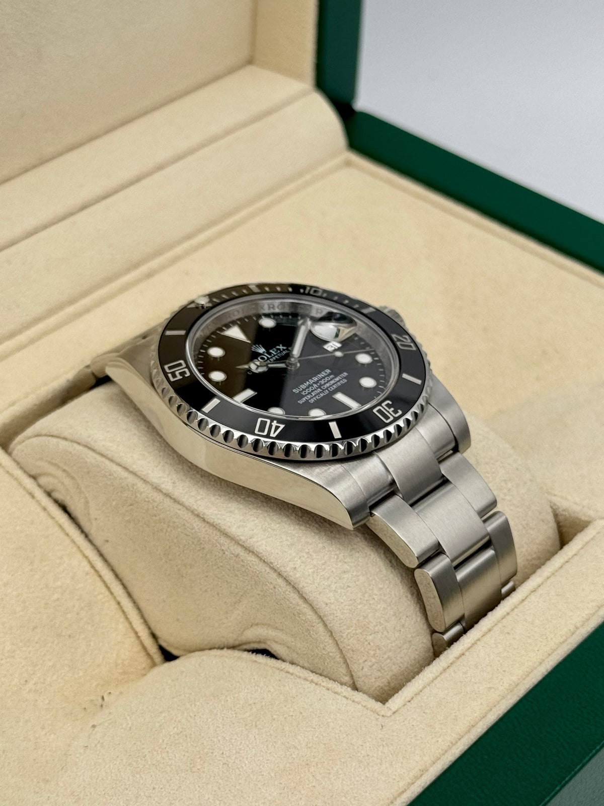 2015 Rolex Submariner 40mm 116610LN Stainless Steel Black Dial