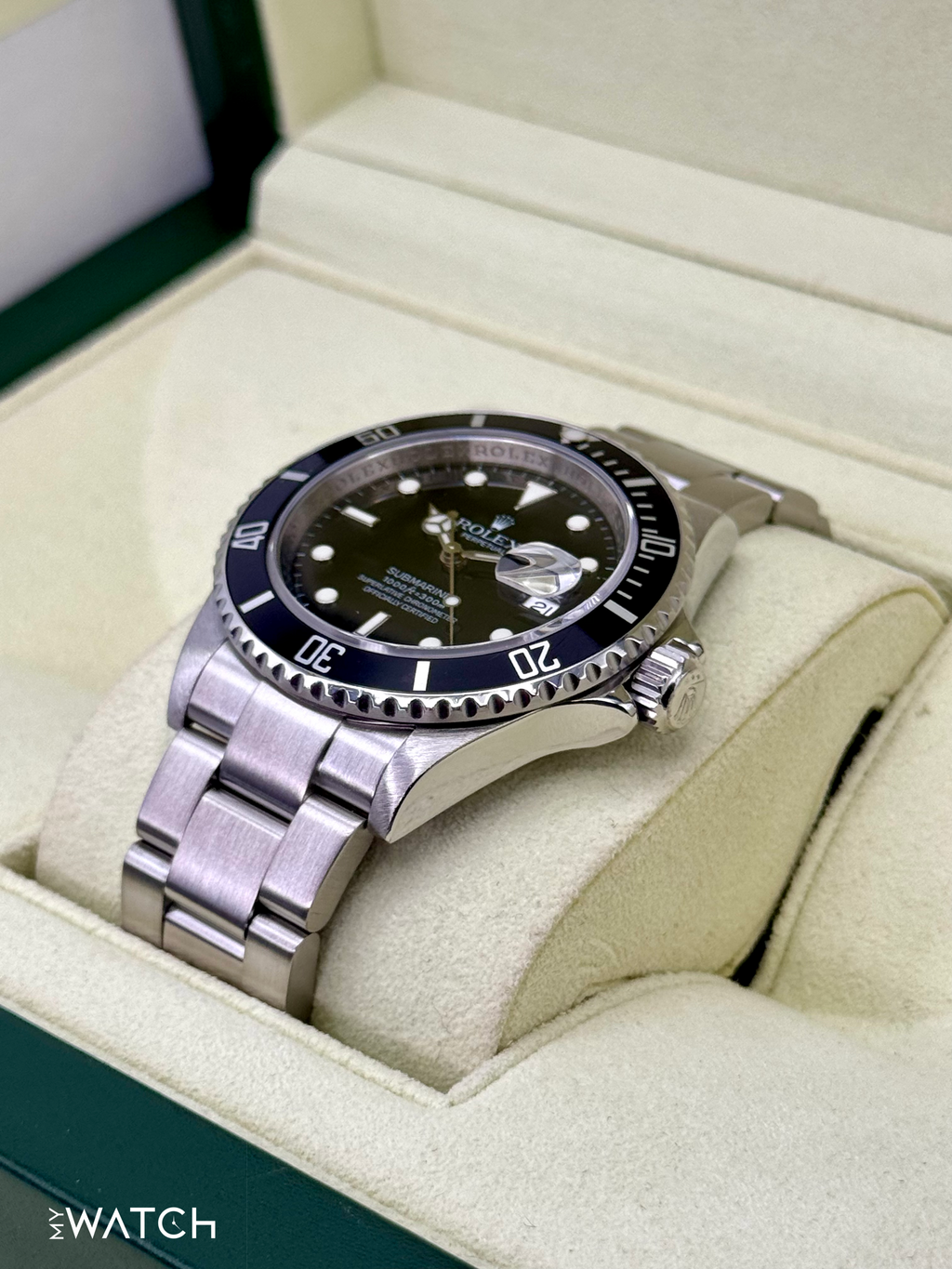 2009 Rolex Submariner Date 40mm 16610 Stainless Steel Black Dial
