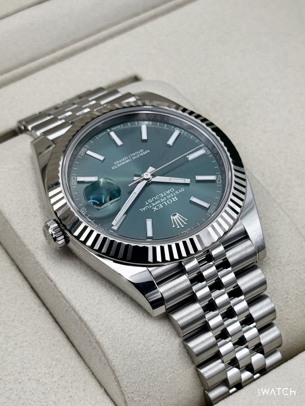 NEW 2026 Rolex Datejust 41mm 126334 Jubilee Green Dial