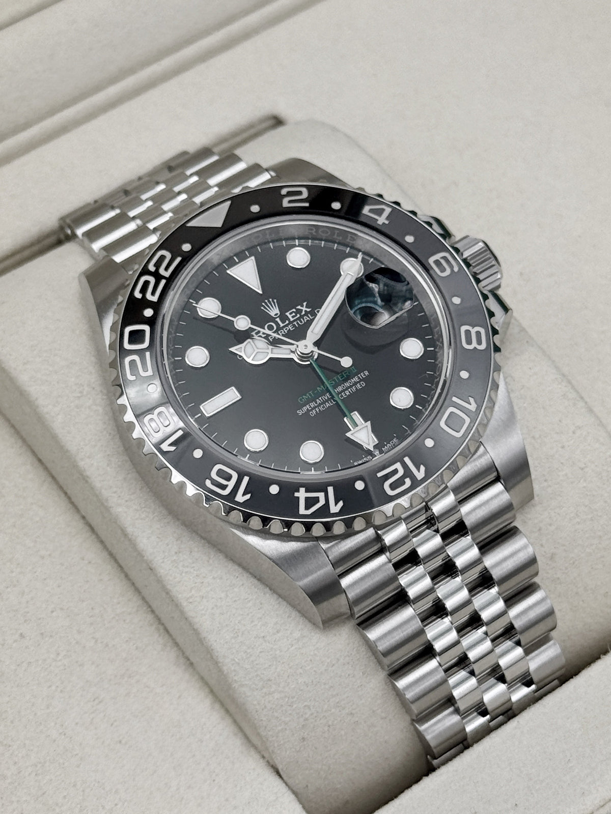 NEW 2026 Rolex GMT-Master II Bruce Wayne 40mm 126710GRNR Jubilee