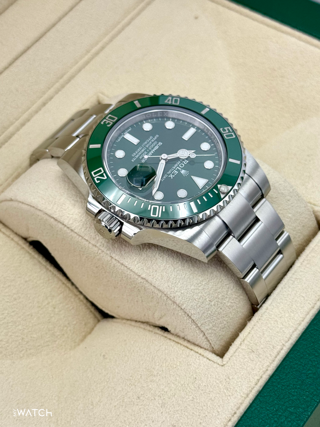 2017 Rolex Submariner "Hulk" 40mm 116610LV Green Dial