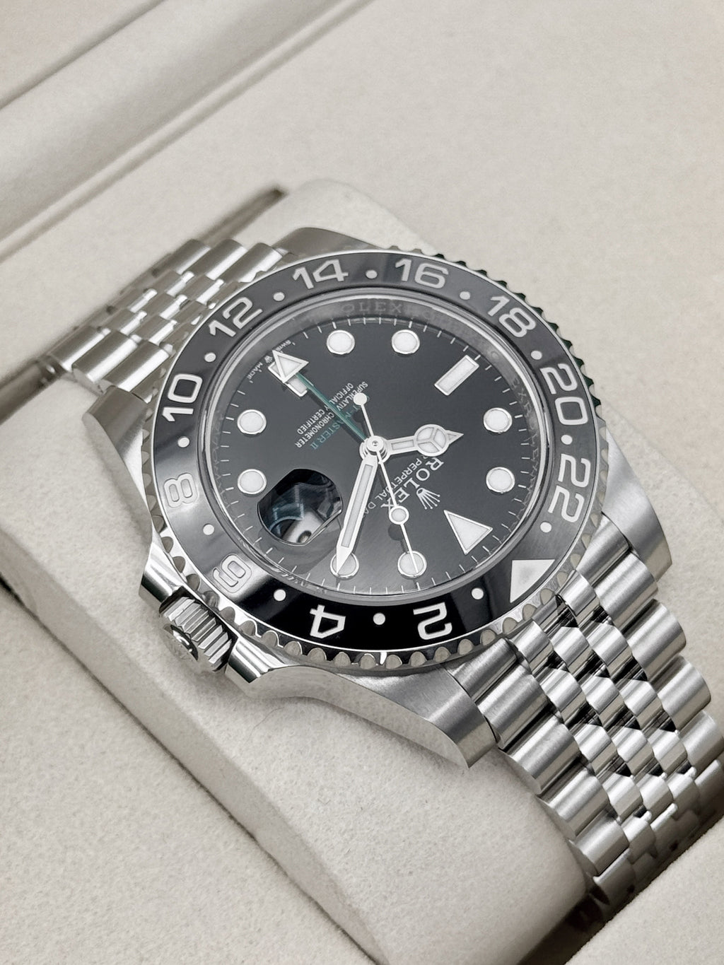 NEW 2026 Rolex GMT-Master II Bruce Wayne 40mm 126710GRNR Jubilee (NEW STYLE CARD)