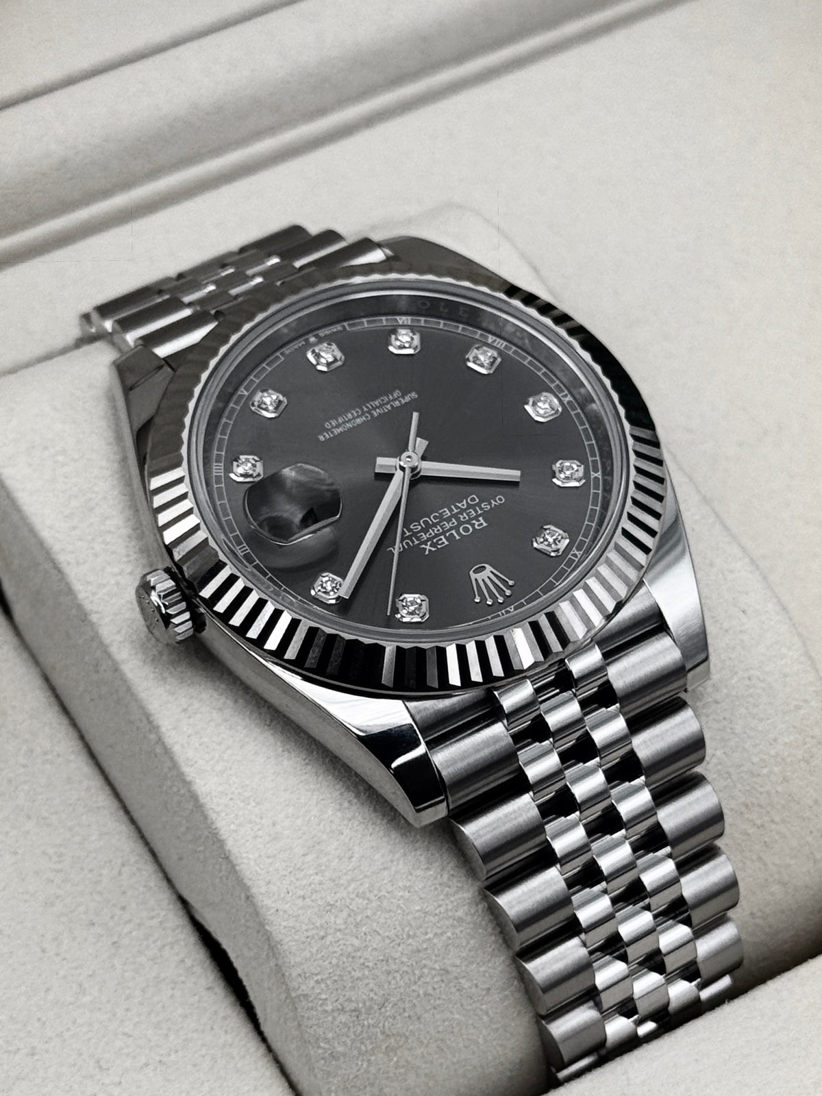 NEW 2026 Rolex Datejust 41mm 126334 Stainless Steel Jubilee Rhodium Diamond Dial