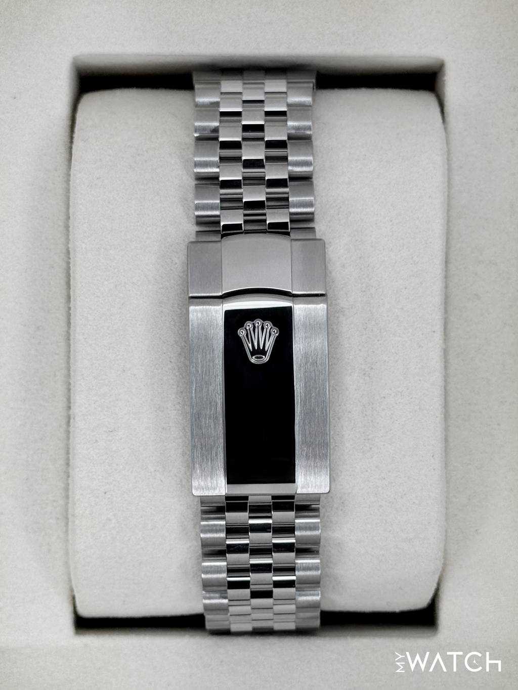 NEW 2026 Rolex Datejust 41mm 126300 Stainless Steel Jubilee Rhodium Dial