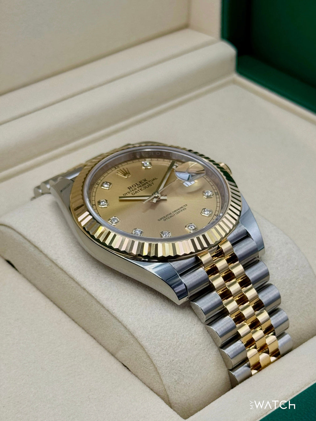 NEW 2026 Rolex Datejust 41mm 126333 Two-Tone Jubilee Champagne Diamond Dial