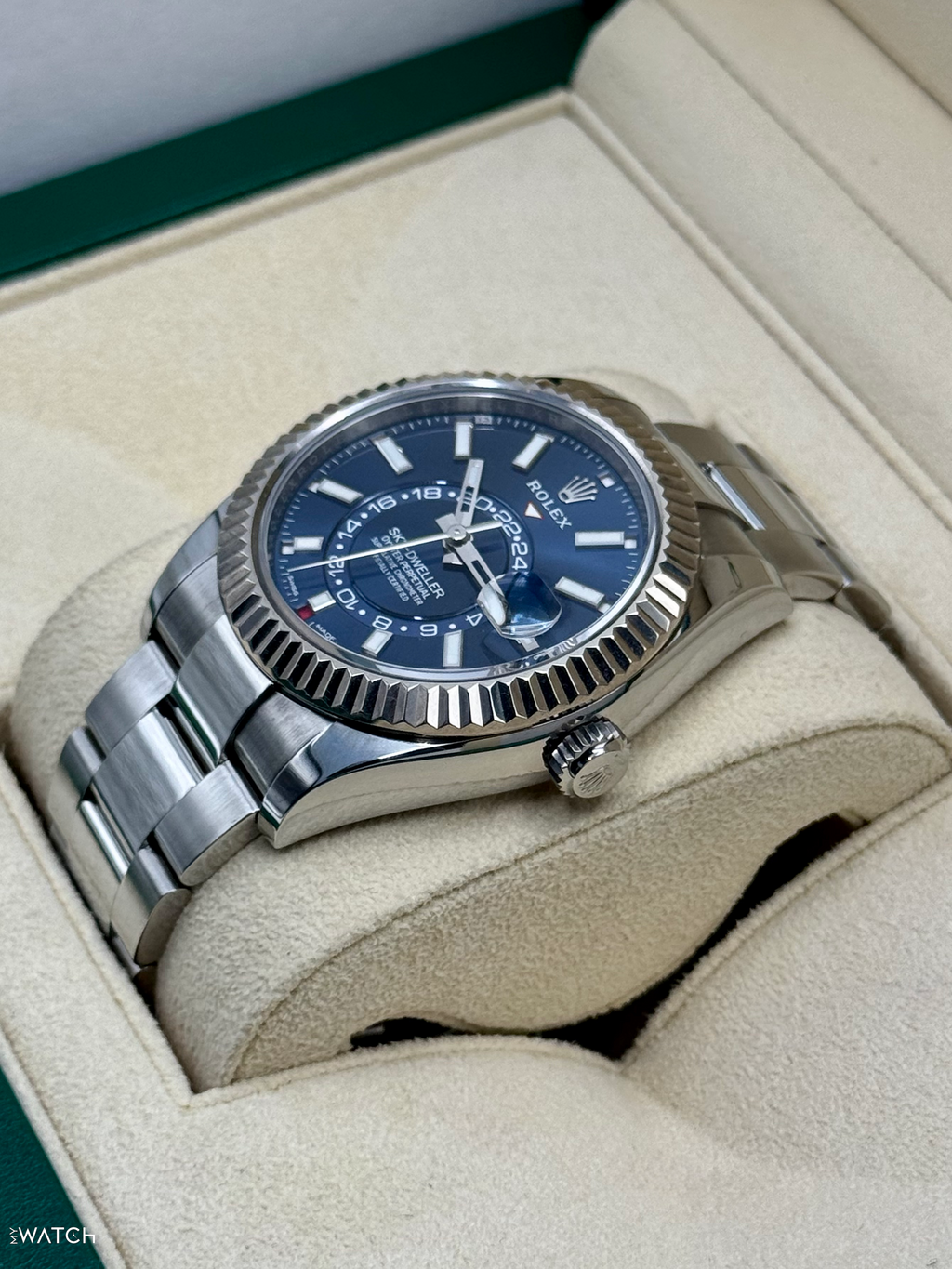 2023 Rolex Sky-Dweller 42mm 326934 Oyster Blue Dial