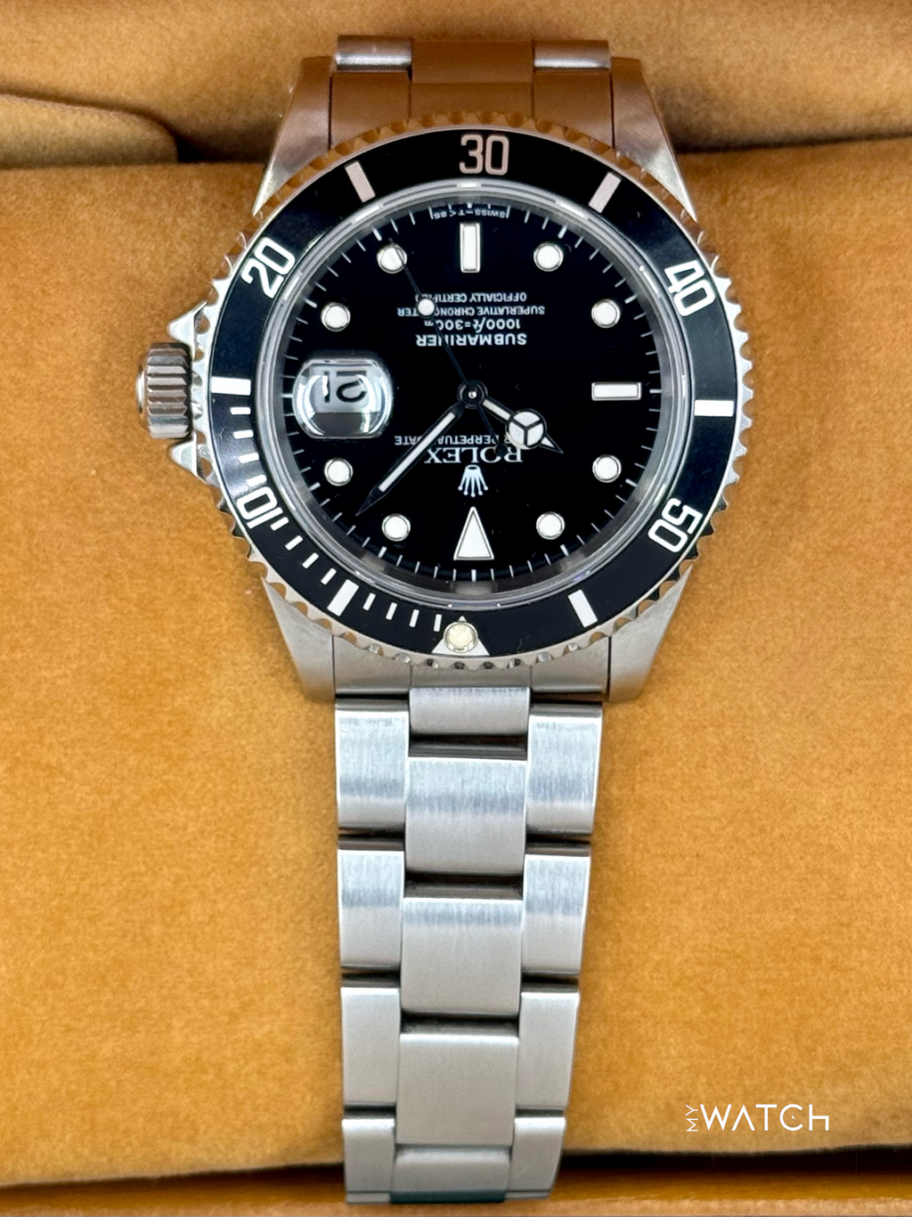 1993 Rolex Submariner 40mm 16610 Stainless Steel Black Dial