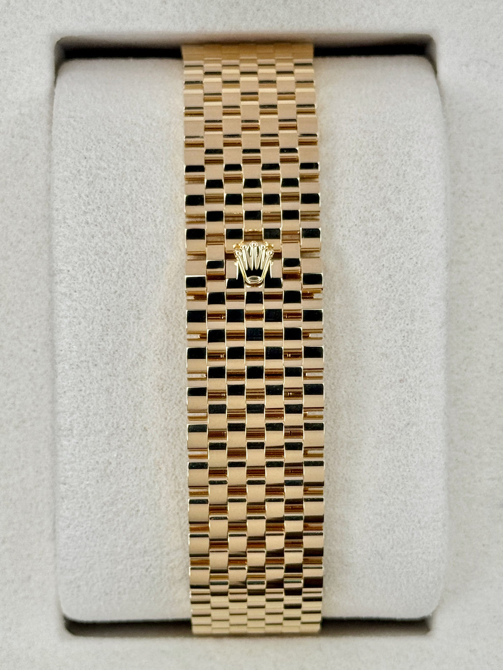 NEW 2026 Rolex 1908 39mm 52508 Yellow Gold Settimo Bracelet Black Dial