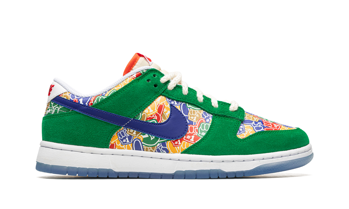 Dunk Low "Foam Finger" DZ5184 300