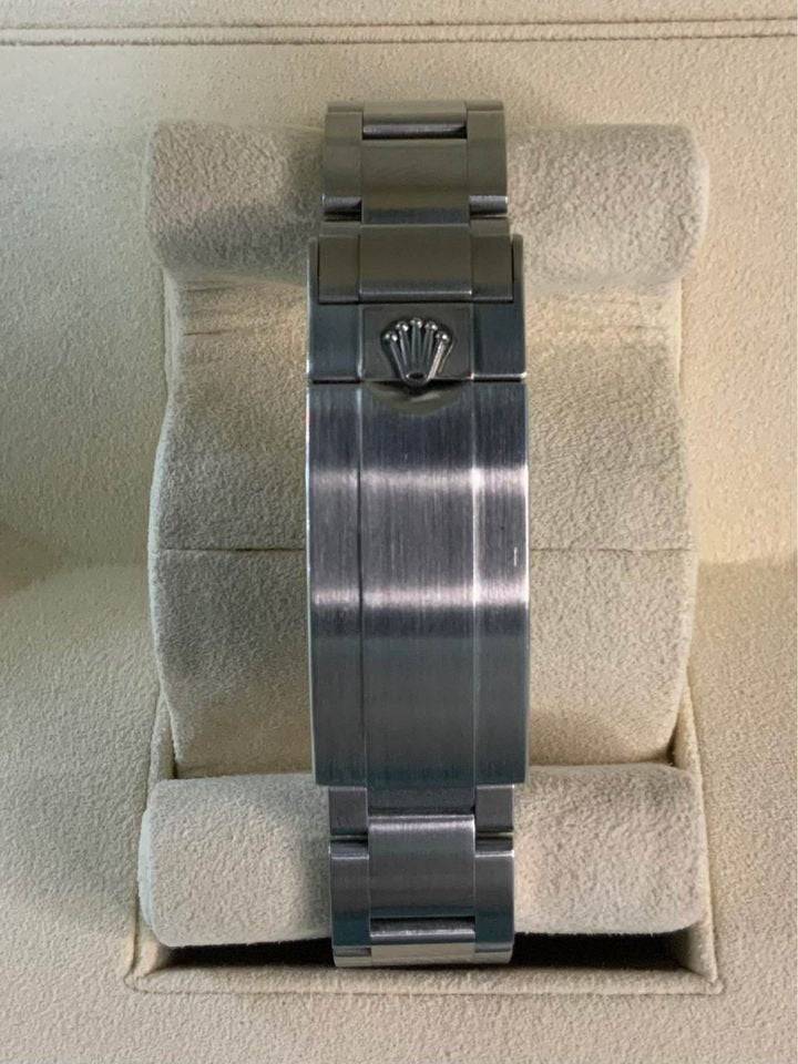 2012 Rolex Submariner "Hulk" 40mm 116610LV Green Dial