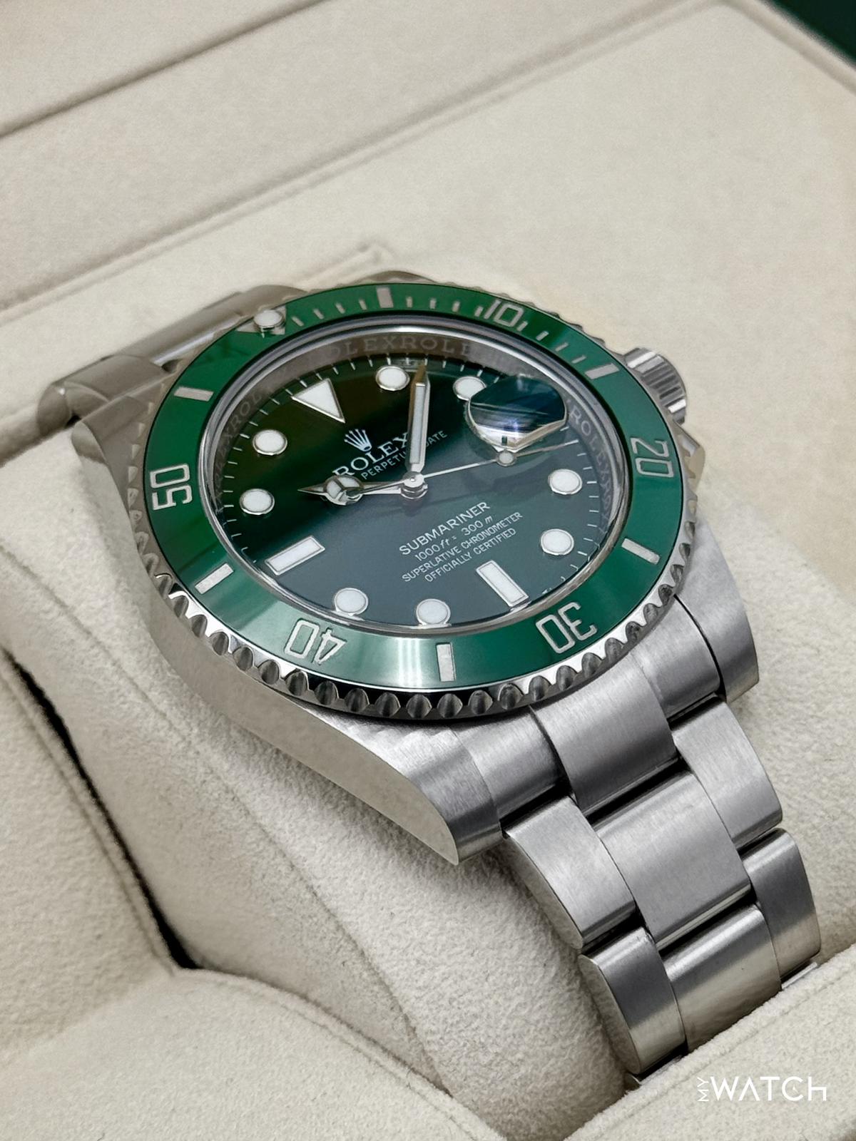 2016 Rolex Submariner “Hulk” 40mm 116610LV Green Dial