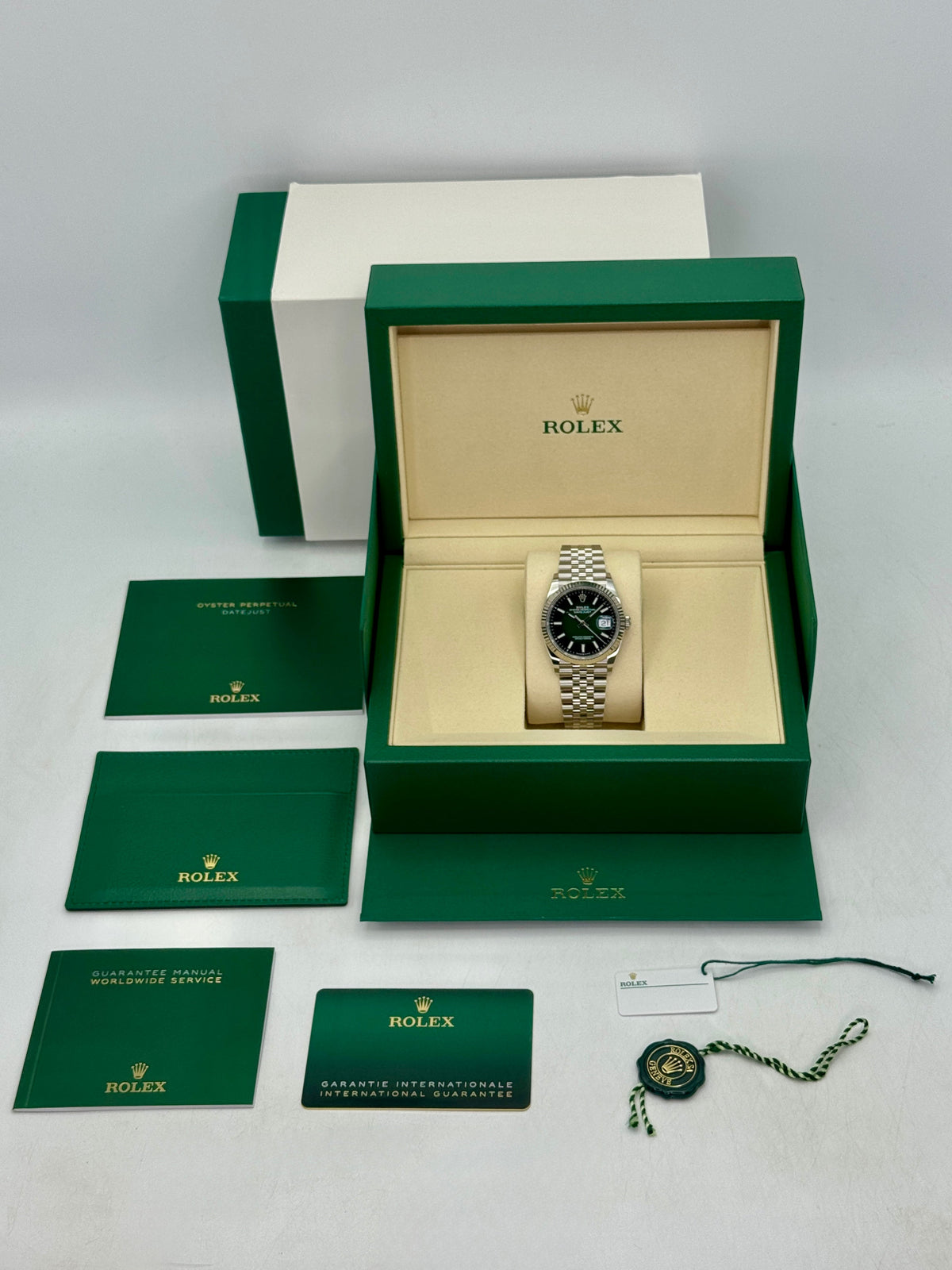2026 Rolex Datejust 36mm 126234 Stainless Steel Jubilee Green Ombre Dial
