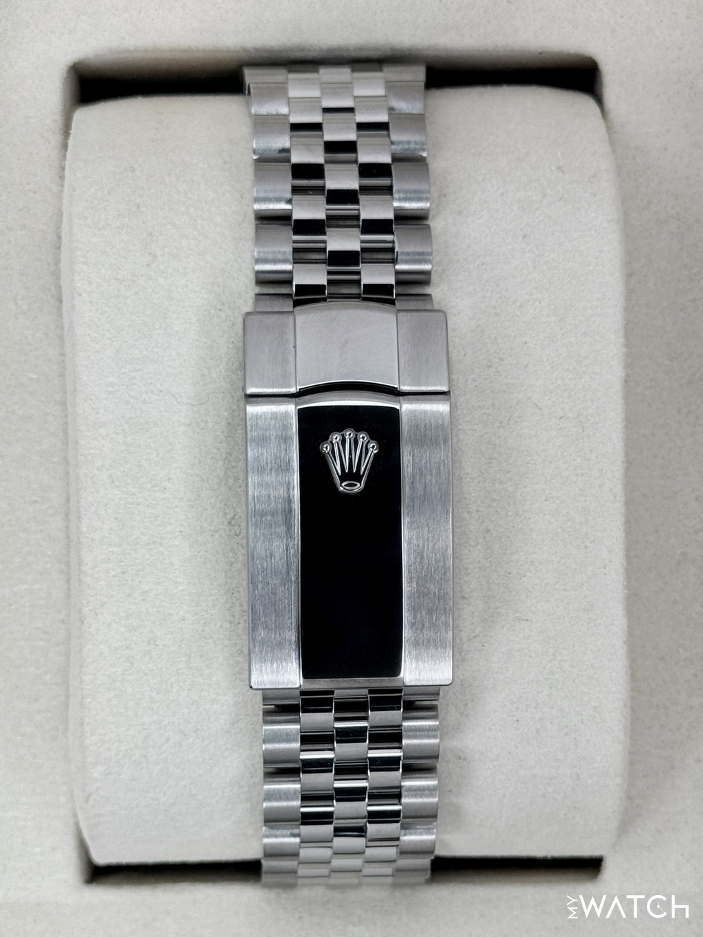 NEW 2025 Rolex Datejust 41mm 126334 Stainless Steel Jubilee Rhodium Dial