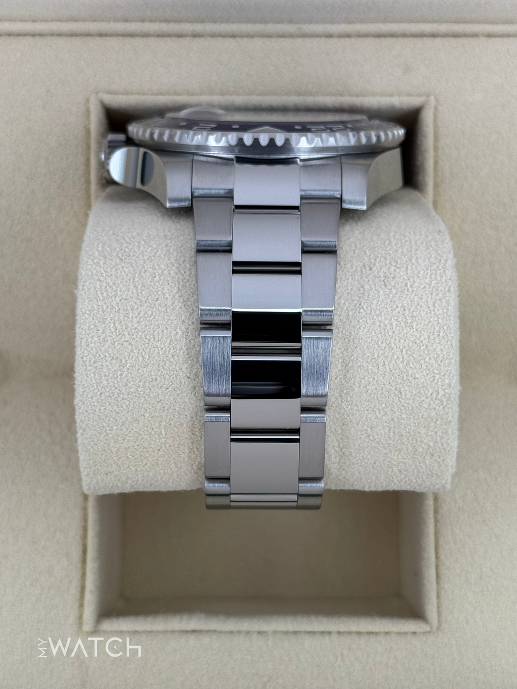 2022 Rolex GMT-Master II "Pepsi" 40mm 126710BLRO Oyster
