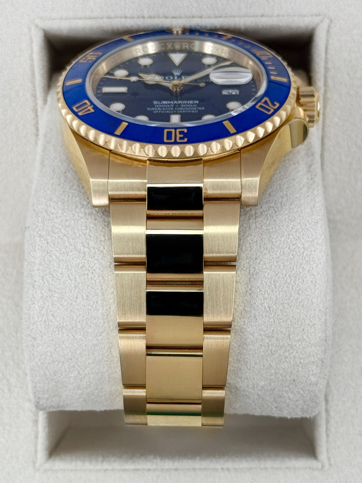 2025 Rolex Submariner "Bluesy" 41mm 126618LB Yellow Gold Blue Dial