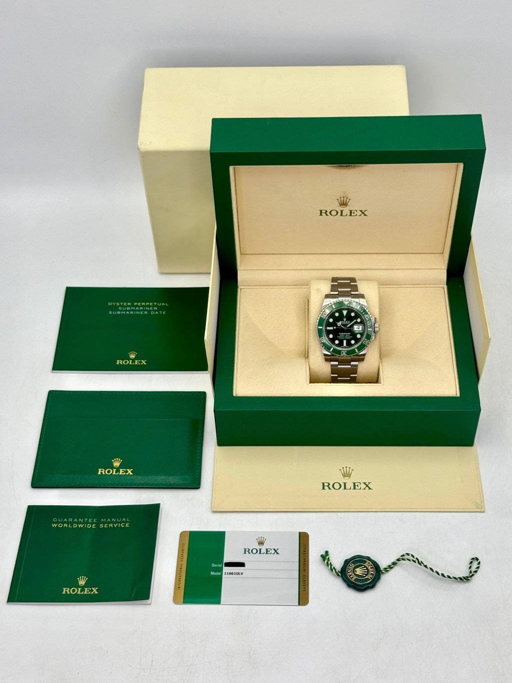 2020 Rolex Submariner “Hulk” 40mm 116610LV Green Dial